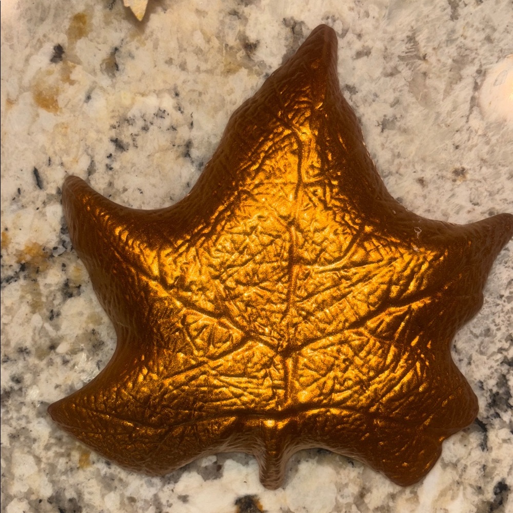 3 Akcam Turkish Glass Nesting Maple Leaf Bowls/Plates - Picture 8 of 8